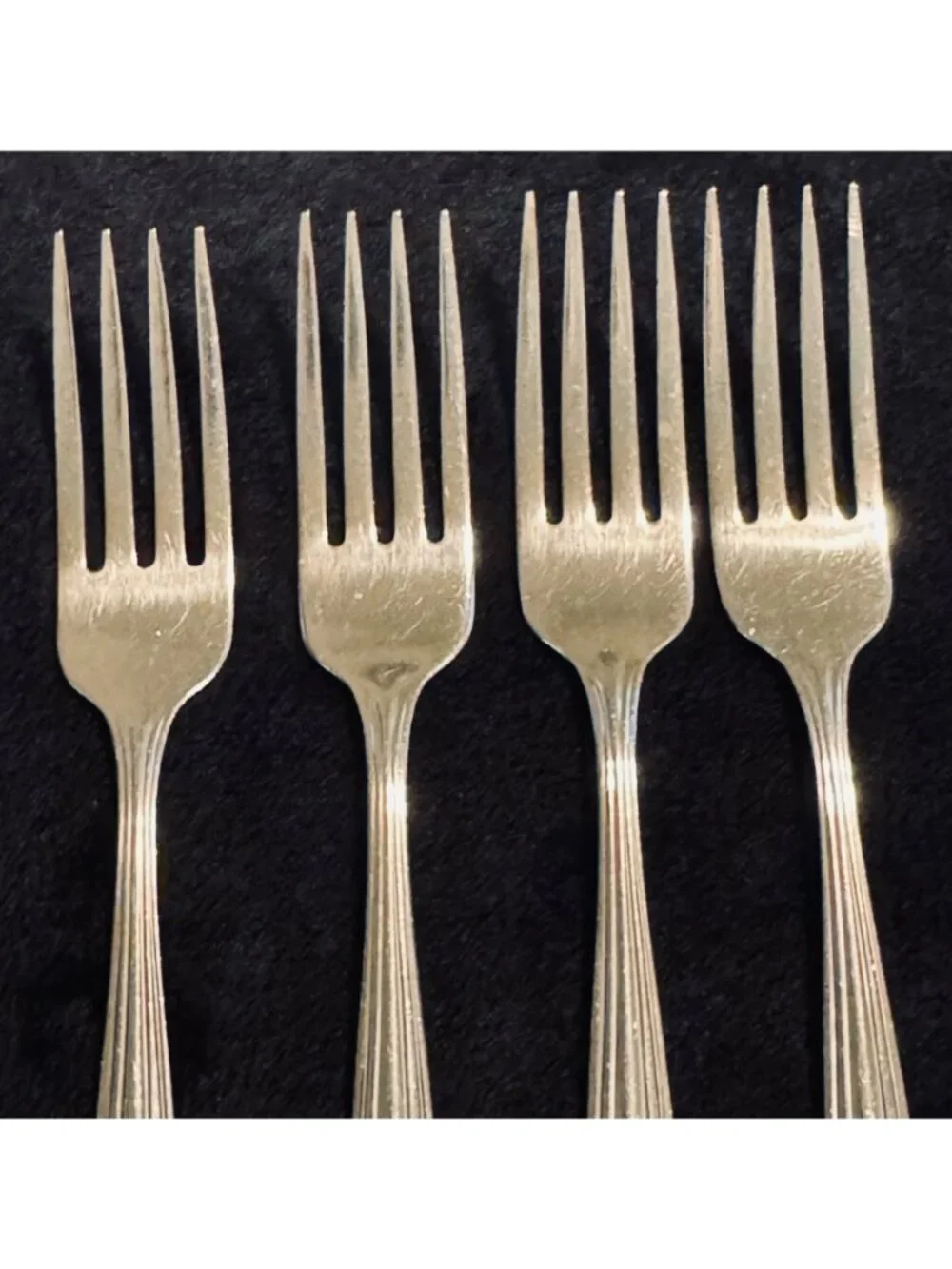 4 Oneida ALEXIS Deluxe Stainless Forks Glossy Bow Silverware Flatware